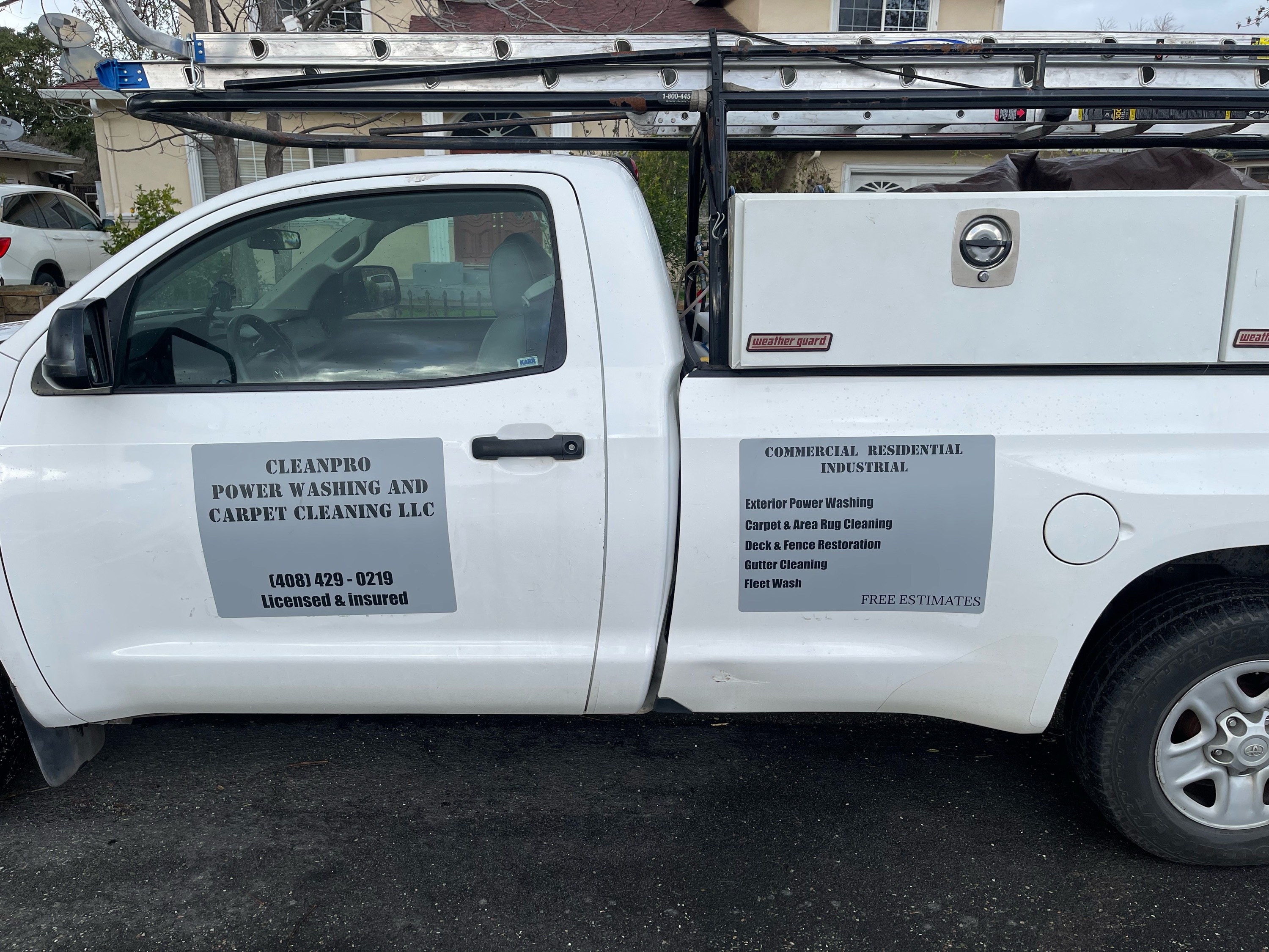 Cleanpro Power Washing and Carpet Cleaning, LLC Logo